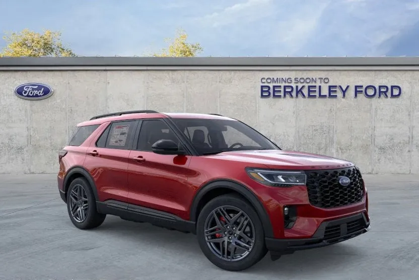 2025 Ford Explorer ST photo 1