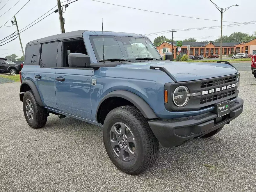 2025 Ford Bronco Big Bend photo 1