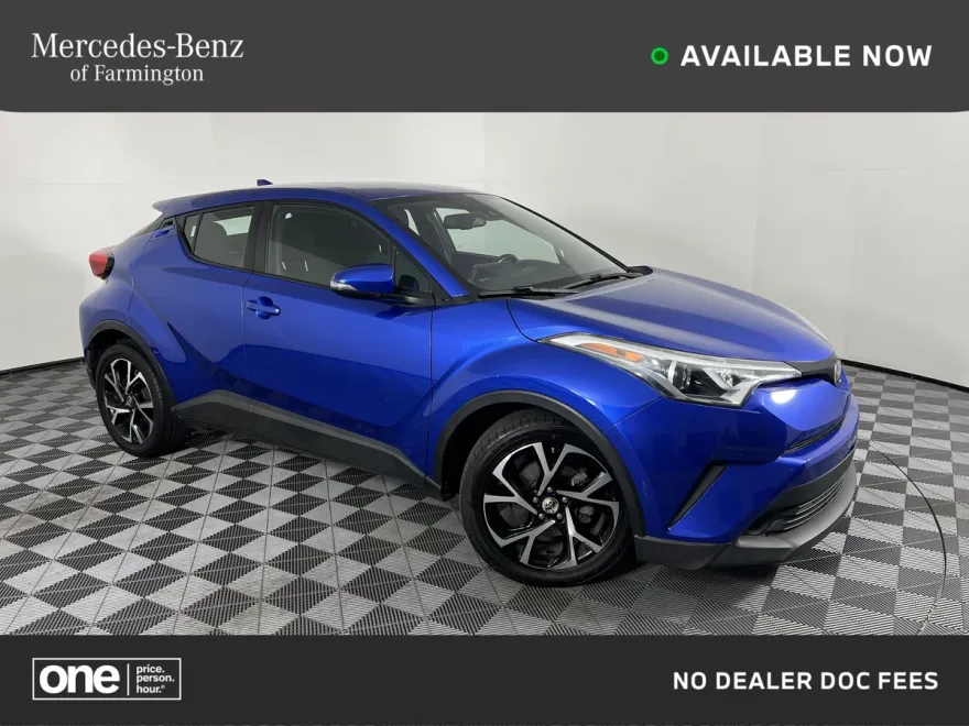 2018 Toyota C-HR XLE Premium photo 1