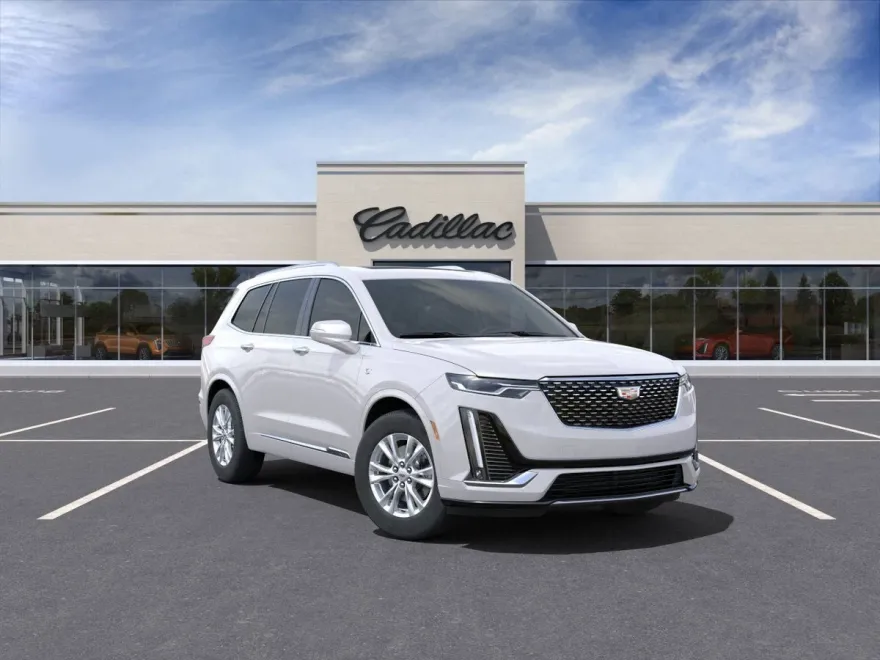 2025 Cadillac XT6 Luxury photo 1