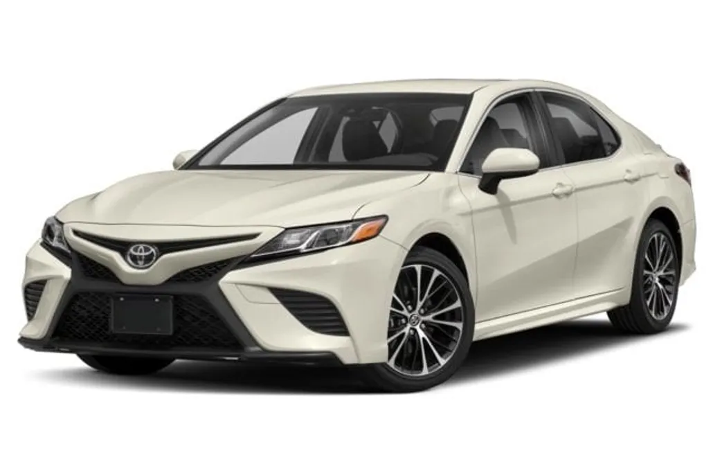 2018 Toyota Camry XSE photo 1
