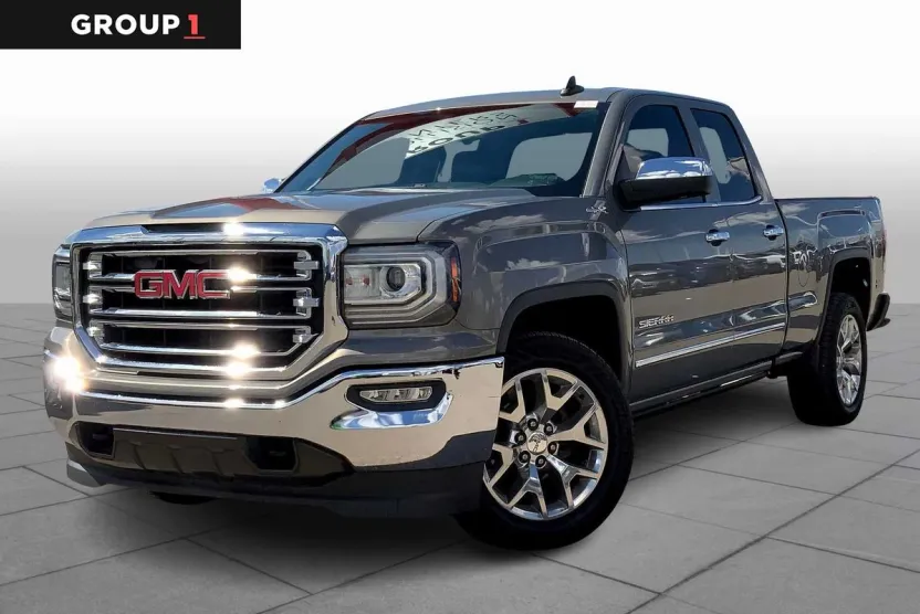 2017 Gmc Sierra 1500 SLT photo 1