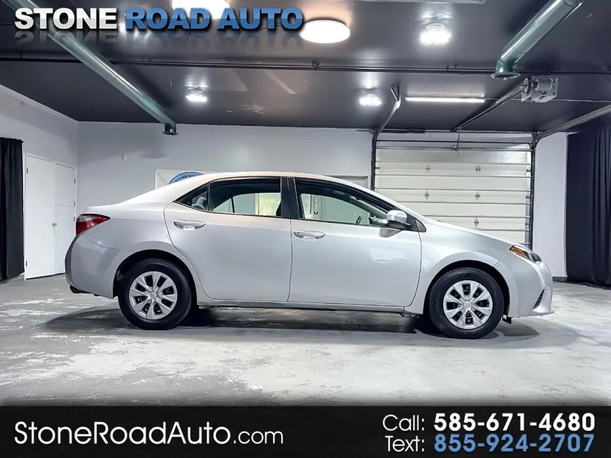 2014 Toyota Corolla LE Premium photo 1