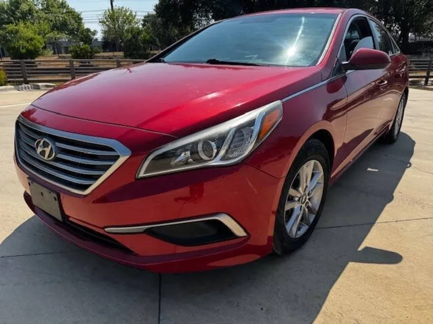 2017 Hyundai Sonata SE Eco photo 1