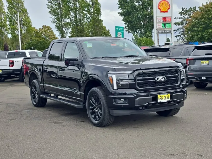 2025 Ford F-150 Lariat photo 1