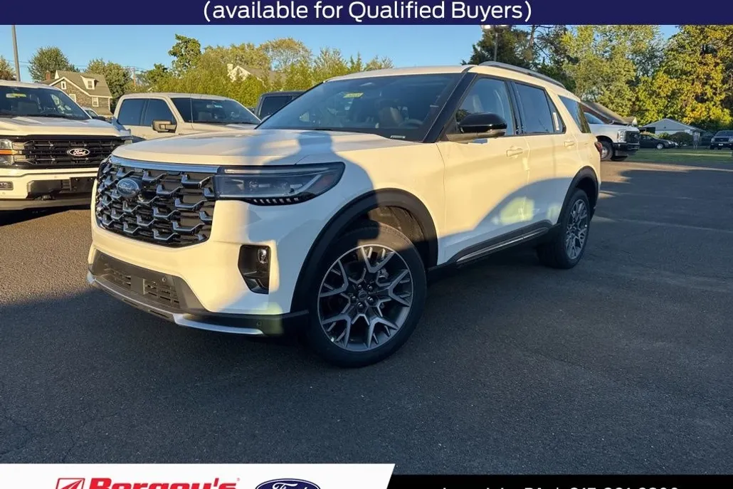 2025 Ford Explorer Platinum photo 1