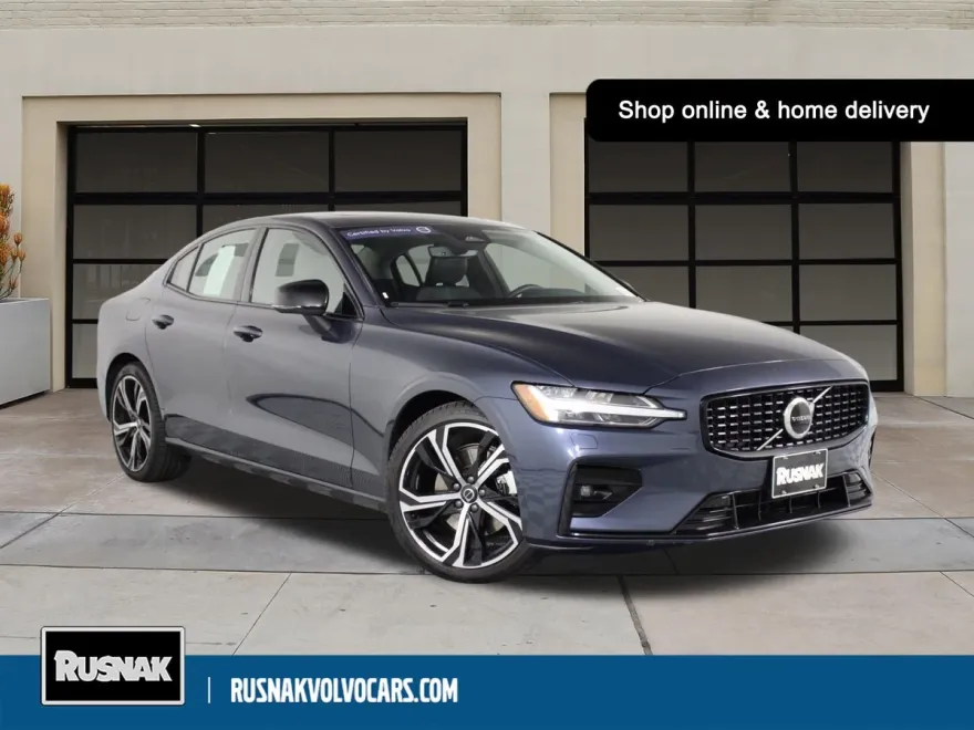 2025 Volvo S60 B5 Core photo 1