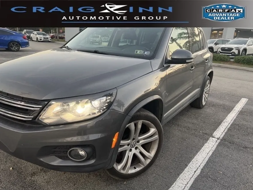2016 Volkswagen Tiguan SEL photo 1
