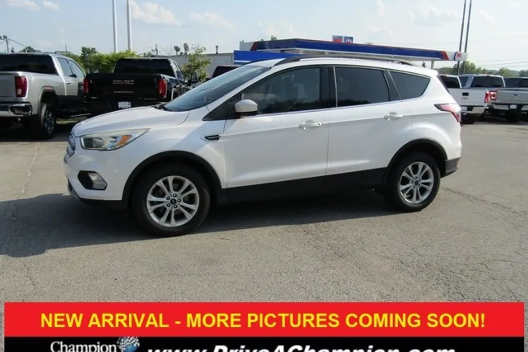 2018 Ford Escape SE photo 1