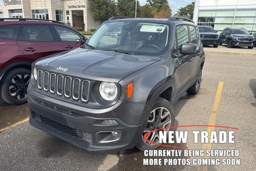 2017 Jeep Renegade Latitude North Edition photo 1