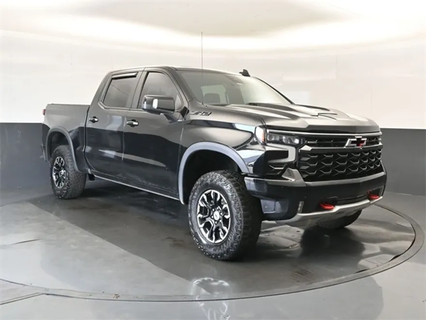 2024 Chevrolet Silverado 1500 ZR2 photo 1