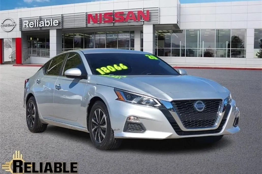 2020 Nissan Altima 2.5 S photo 1