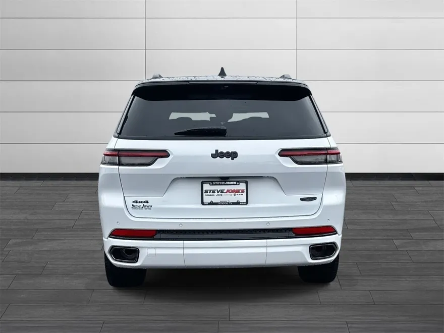 2025 Jeep Grand Cherokee L Summit photo 5