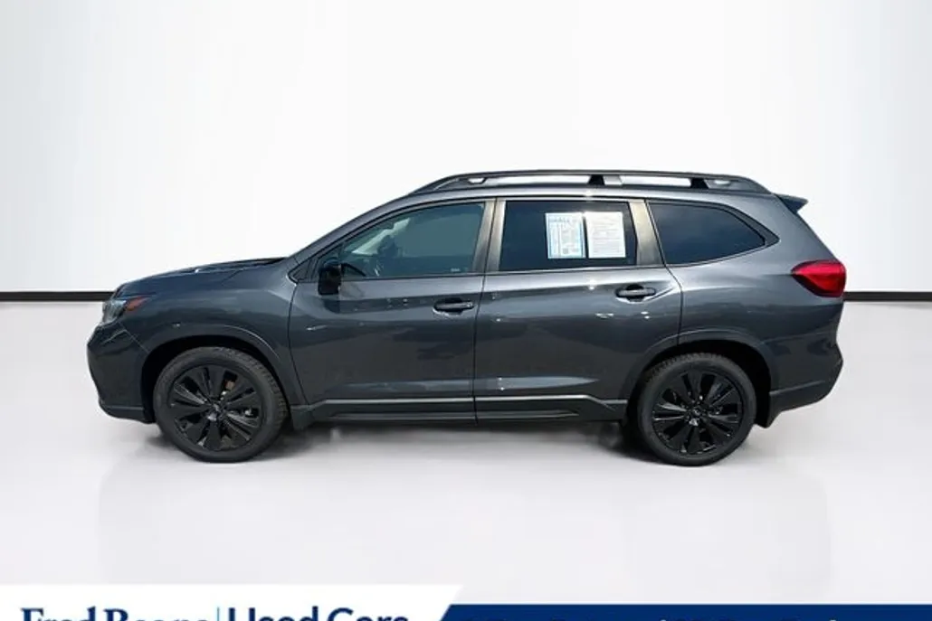 2022 Subaru Ascent Onyx Edition photo 1