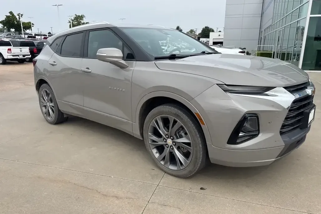 2021 Chevrolet Blazer Premier photo 1