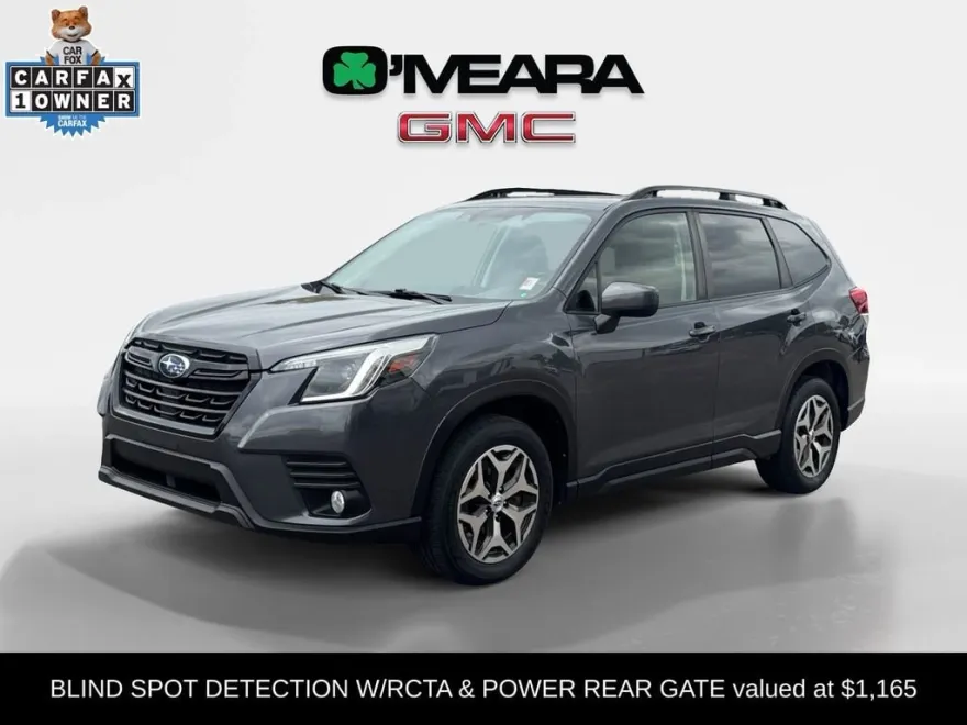 2023 Subaru Forester Premium photo 1