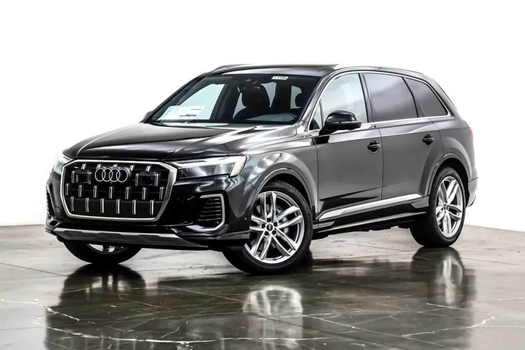 2025 Audi Q7 Premium Plus photo 1