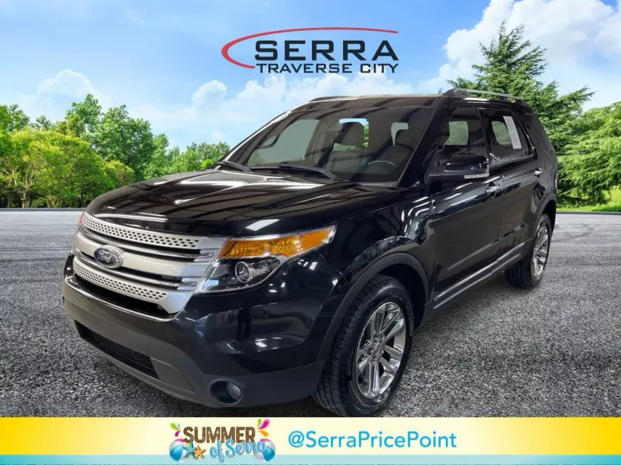 2014 Ford Explorer XLT photo 1