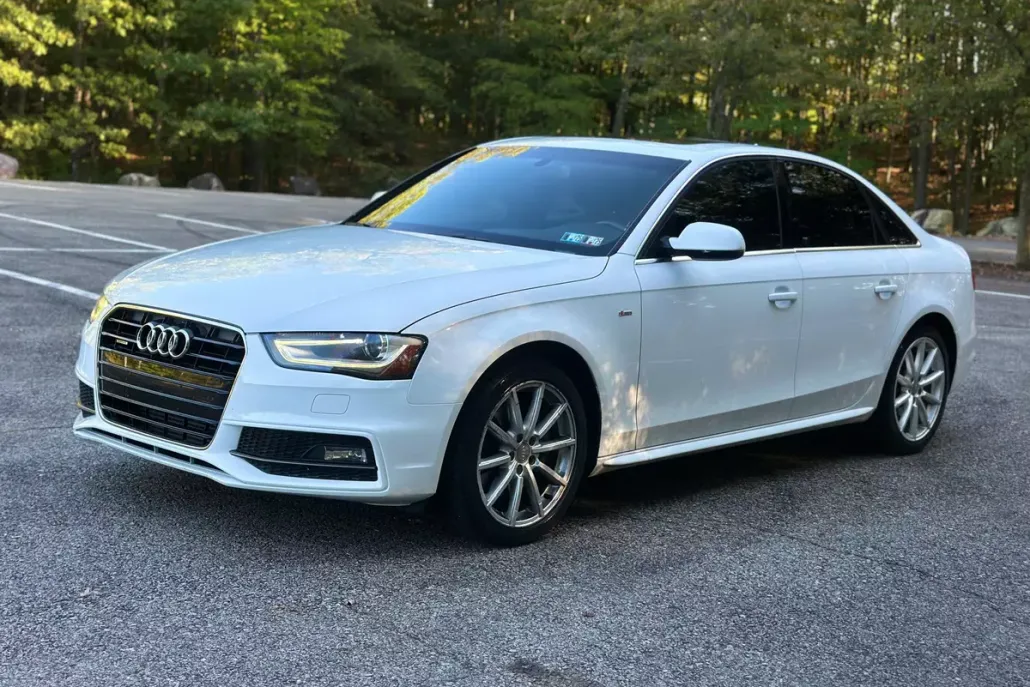 2015 Audi A4 2.0T Quattro Premium Plus S line photo 1