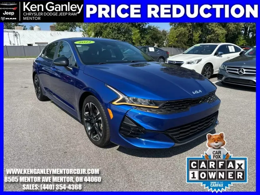 2022 Kia K5 GT-Line photo 1