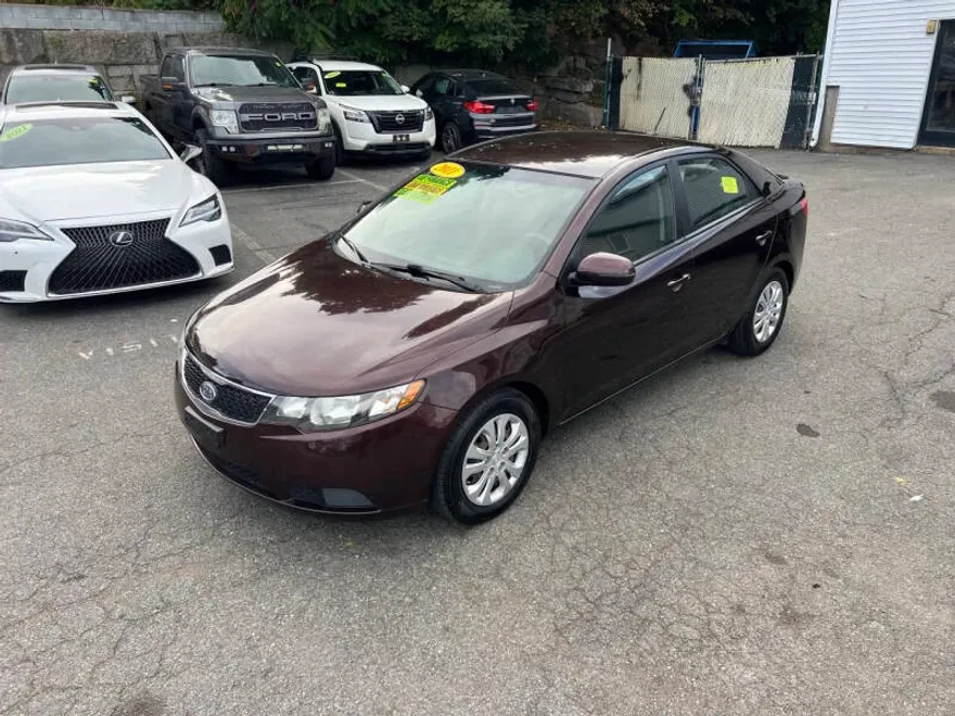 2011 Kia Forte EX photo 1