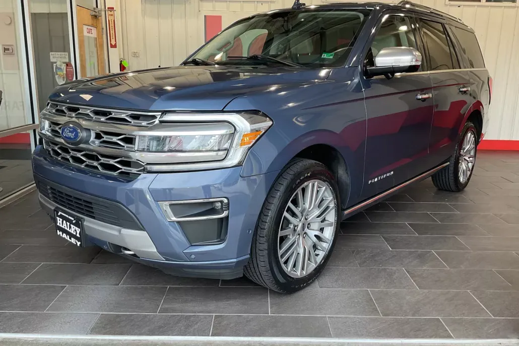 2022 Ford Expedition Platinum photo 1