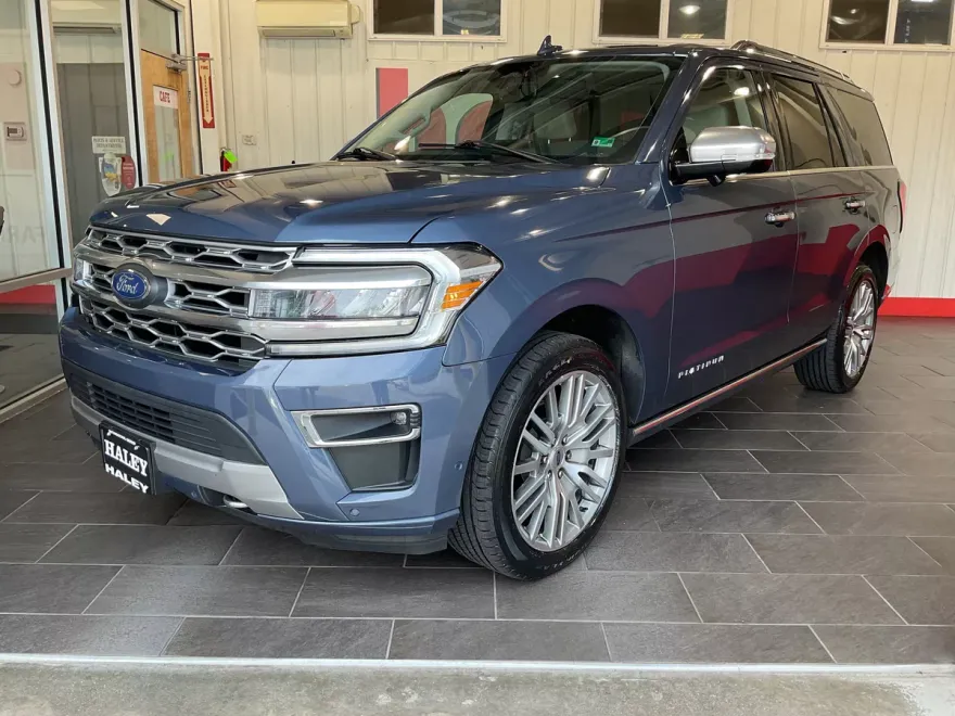 2022 Ford Expedition Platinum photo 1