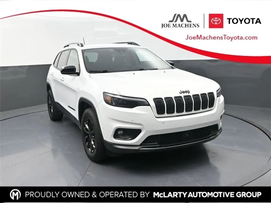 2023 Jeep Cherokee Altitude photo 1