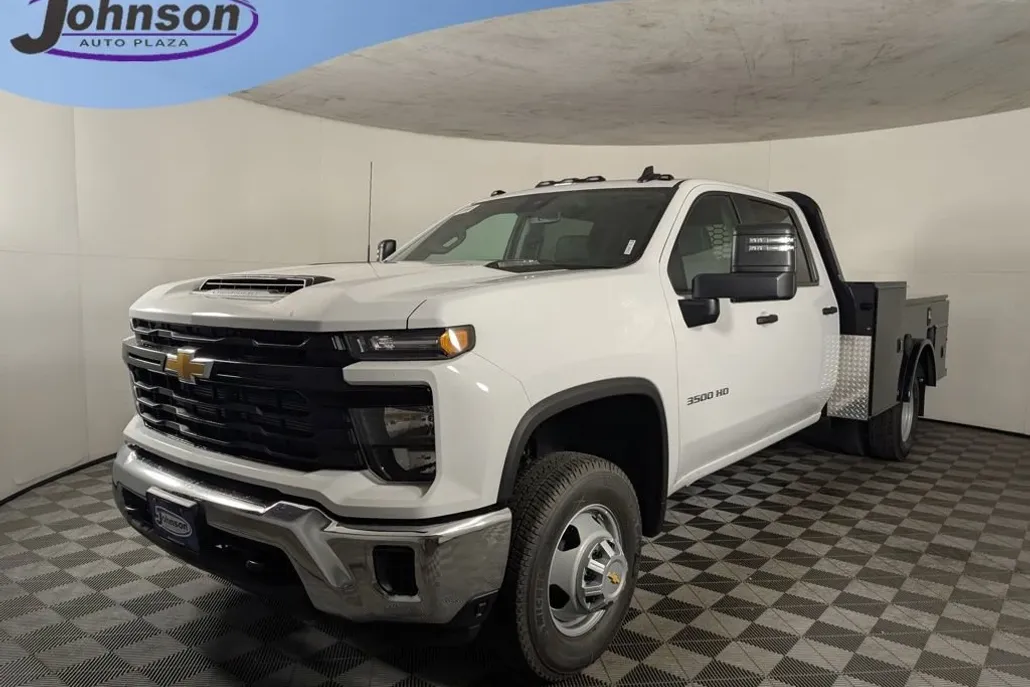 2025 Chevrolet Silverado 3500HD Work Truck photo 1