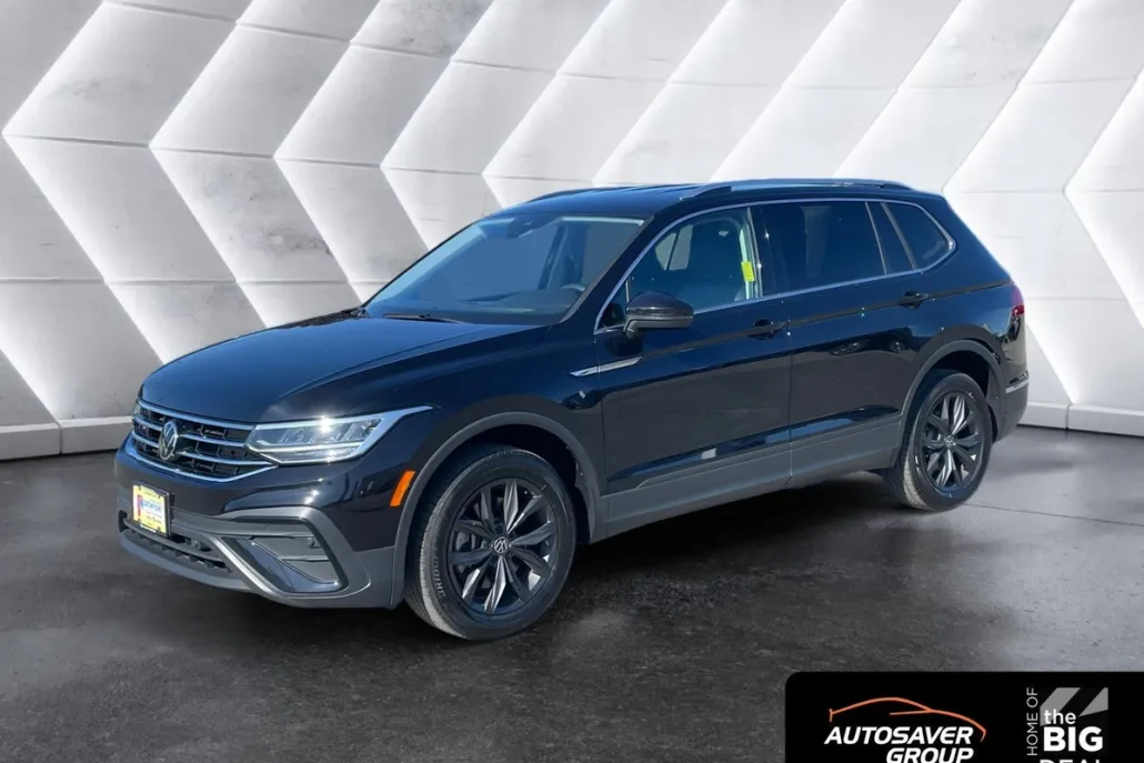 2024 Volkswagen Tiguan SE Wolfsburg Edition photo 1