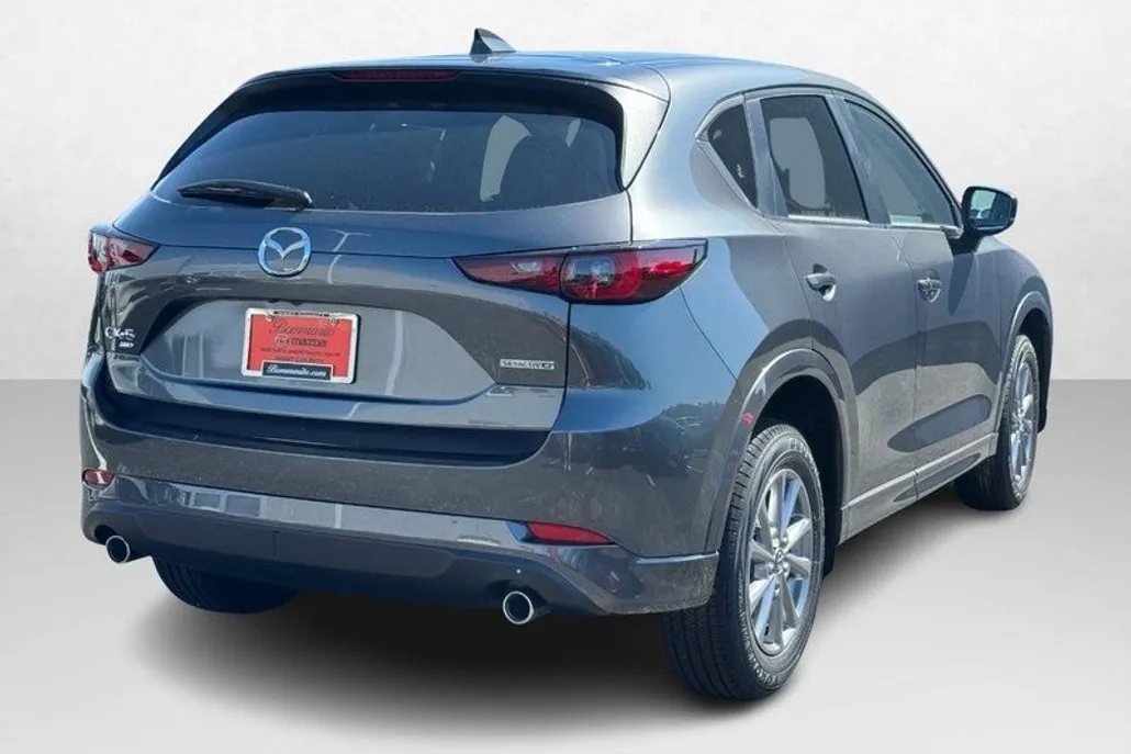 2025 Mazda CX-5 2.5 S Preferred photo 1