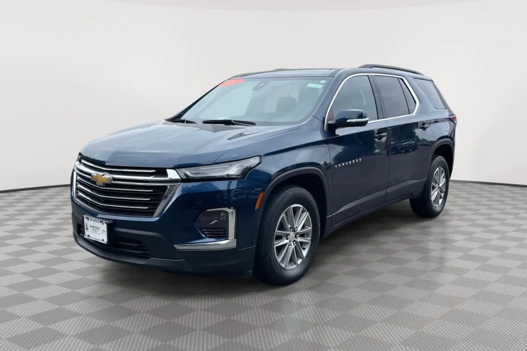 2023 Chevrolet Traverse Cloth photo 1