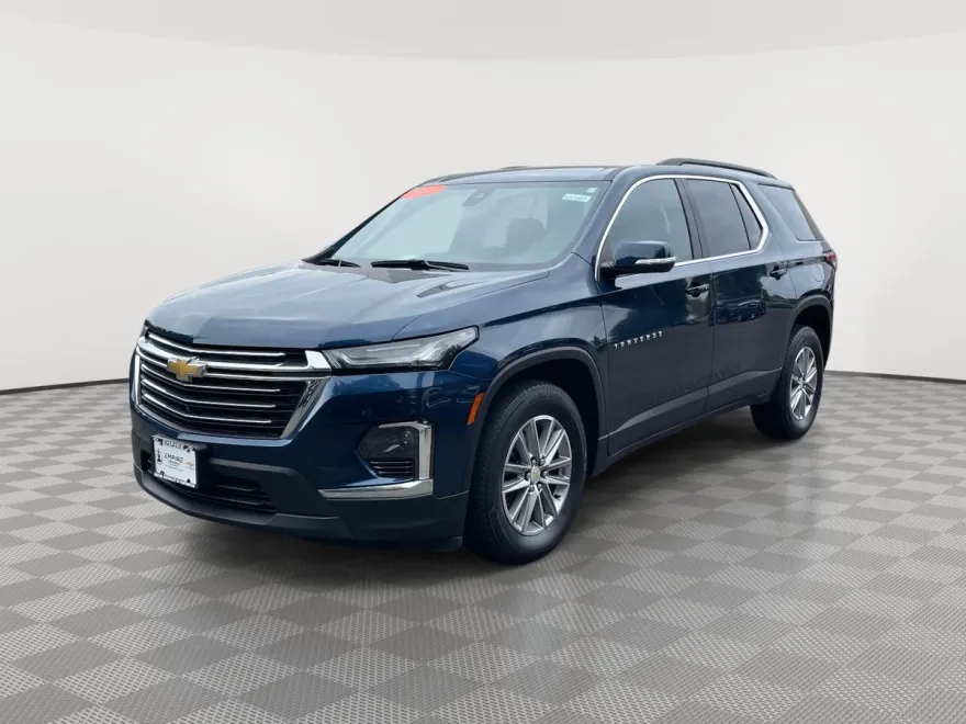 2023 Chevrolet Traverse Cloth photo 1