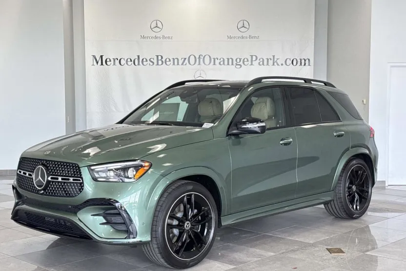 2026 Mercedes Benz GLE 450 4MATIC photo 1