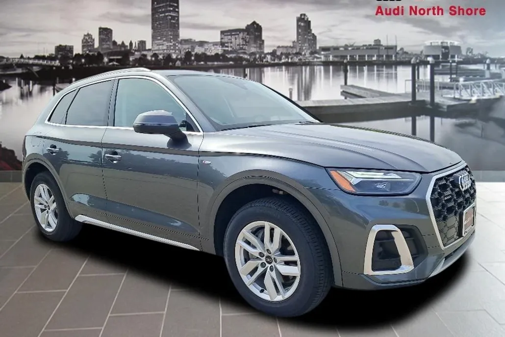 2023 Audi Q5 45 S line Premium photo 1