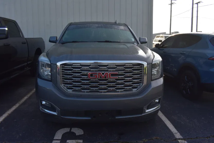 2019 Gmc Yukon XL Denali photo 1