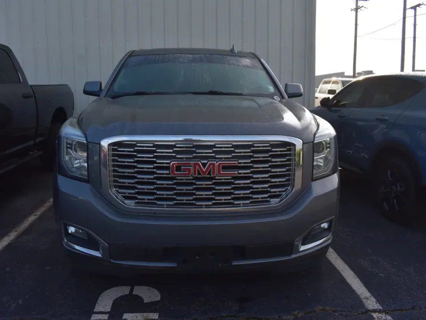 2019 Gmc Yukon XL Denali photo 1