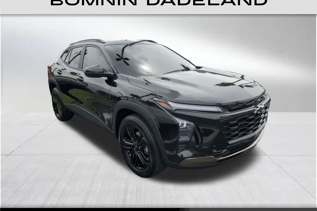 2025 Chevrolet Trax ACTIV photo 1