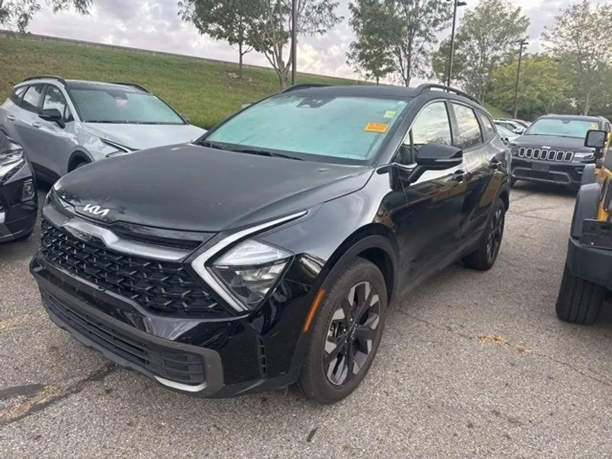 2023 Kia Sportage X-Line photo 1
