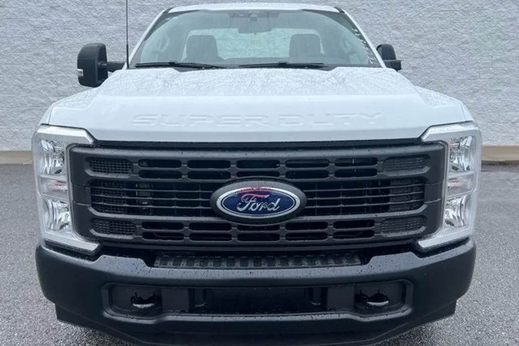 2026 Ford F-250 photo 1