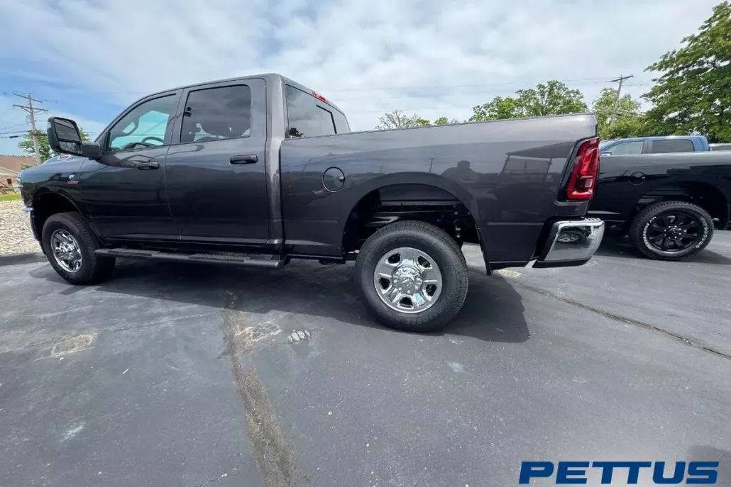 2025 Ram 2500 Tradesman photo 1