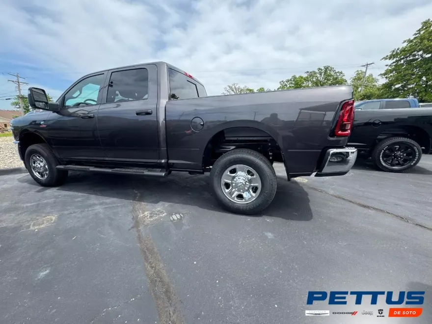 2025 Ram 2500 Tradesman photo 1