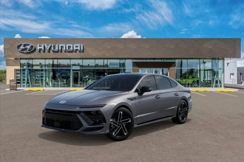 2025 Hyundai Sonata N Line photo 1