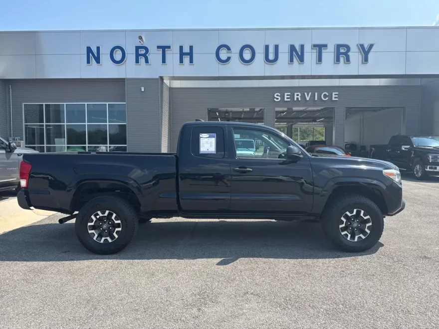 2019 Toyota Tacoma SR5 Access Cab photo 1