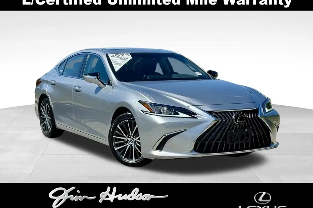 2023 Lexus ES 300h photo 1
