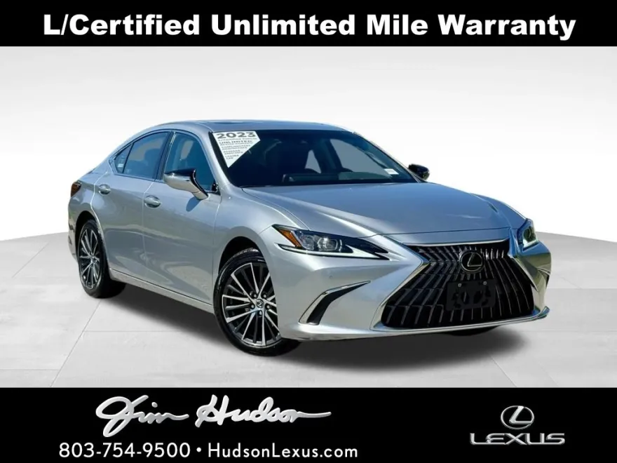 2023 Lexus ES 300h photo 1