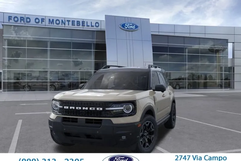 2025 Ford Bronco Sport Outer Banks photo 1