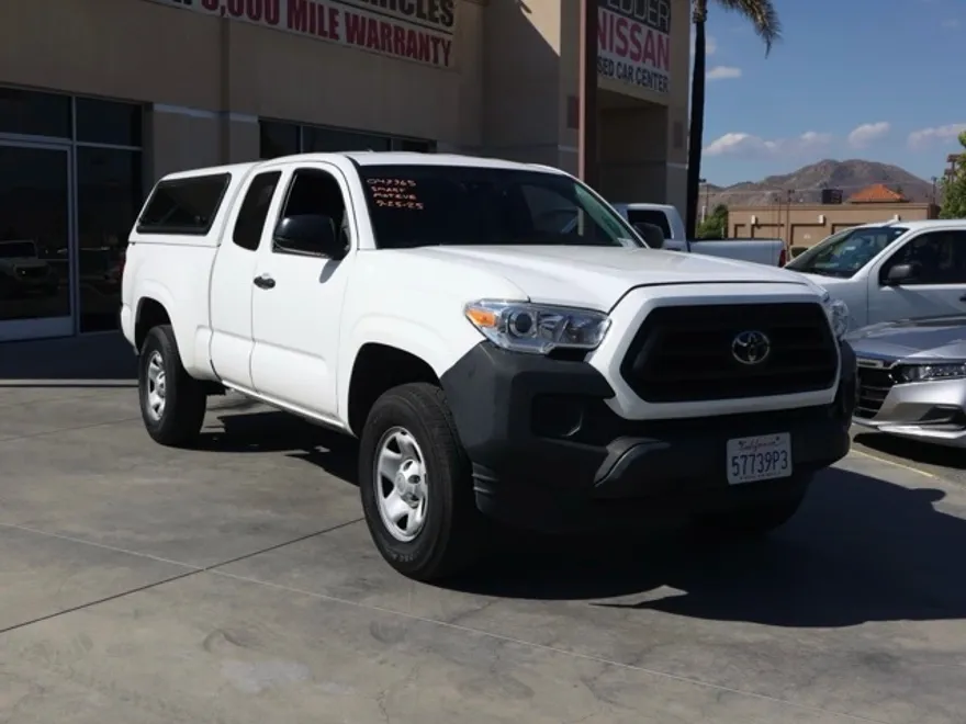 2022 Toyota Tacoma SR photo 1