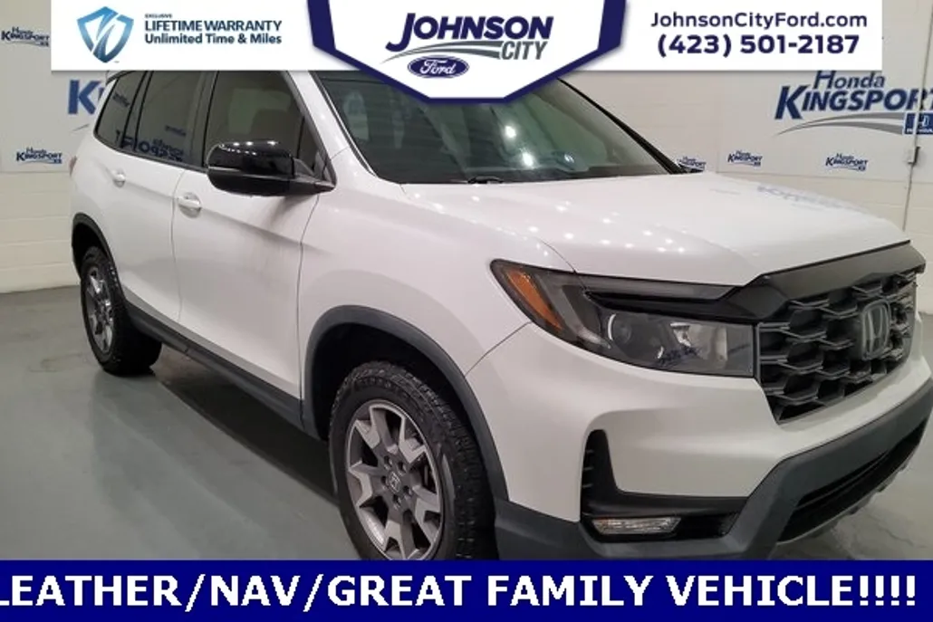 2022 Honda Passport TrailSport photo 1