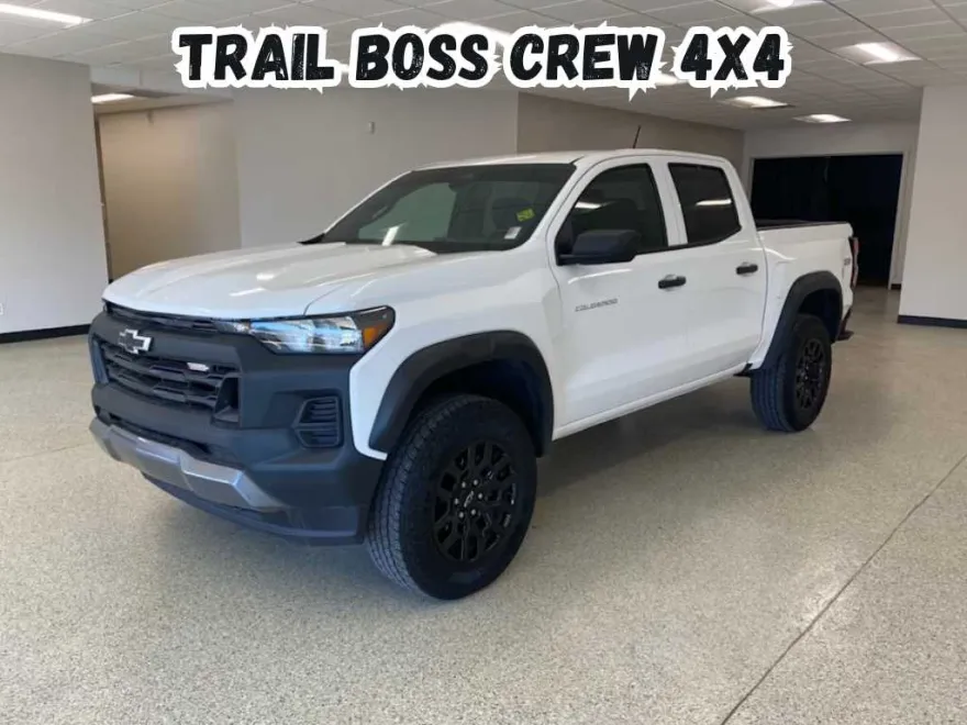 2024 Chevrolet Colorado Trail Boss photo 1